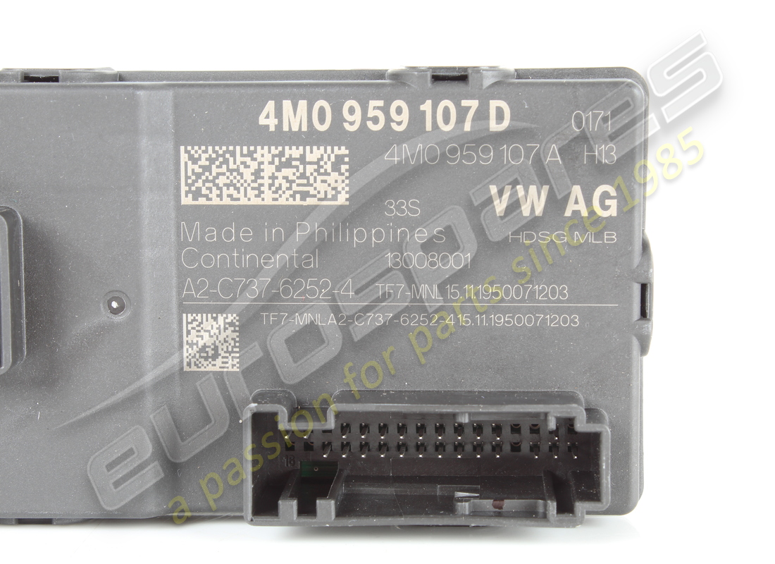 USADO LAMBORGHINI CONTROL, TAPA DEL BAÚL DIAG-ADR: 06D. NÚMERO DE PIEZA 4M0959107D (3) usado lamborghini control, tapa del baúl diag-adr: 06d. número de pieza 4m0959107d (3)