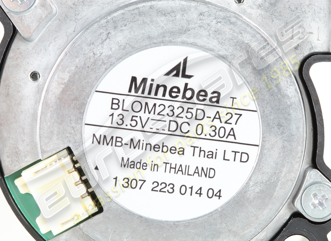 NUEVO VENTILADOR PORSCHE PARA FAROS. NÚMERO DE PIEZA 992941052 (4) nuevo ventilador porsche para faros. número de pieza 992941052 (4)