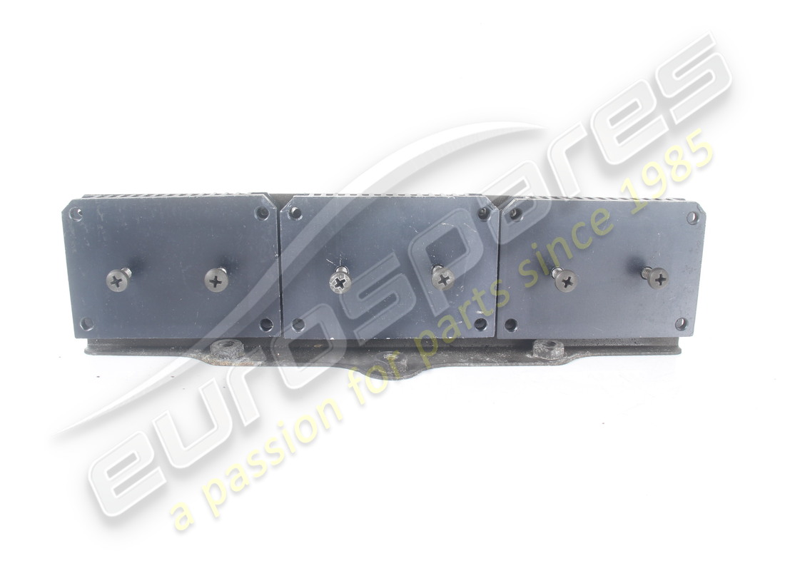 usado maserati maserati parte 393250302. número de parte 393250302 (2)