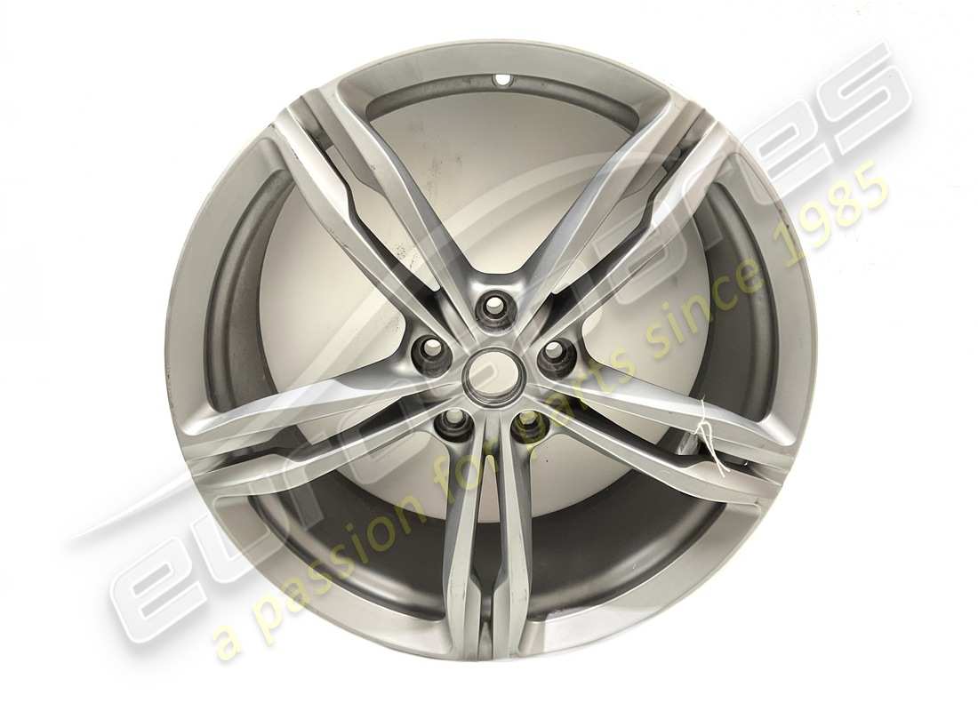 RUEDA DELANTERA Ferrari USADA. NÚMERO DE PARTE 328868 (1)