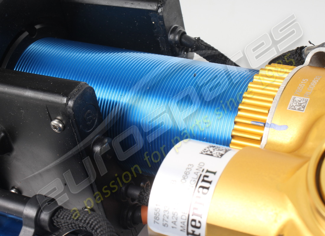 nuevo amortiguador trasero izquierdo ferrari. número de pieza 785515 (2)