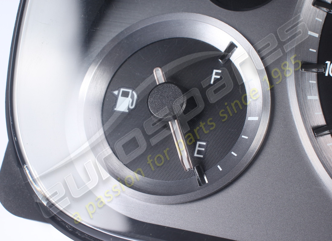 cuadro de instrumentos aston martin usado. número de parte bg4310849cb (6)