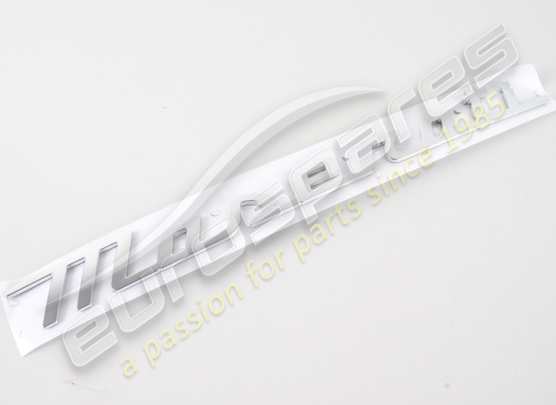 nuevo logotipo maserati maserati en la tapa del maletero. número de pieza 670158141 (1)