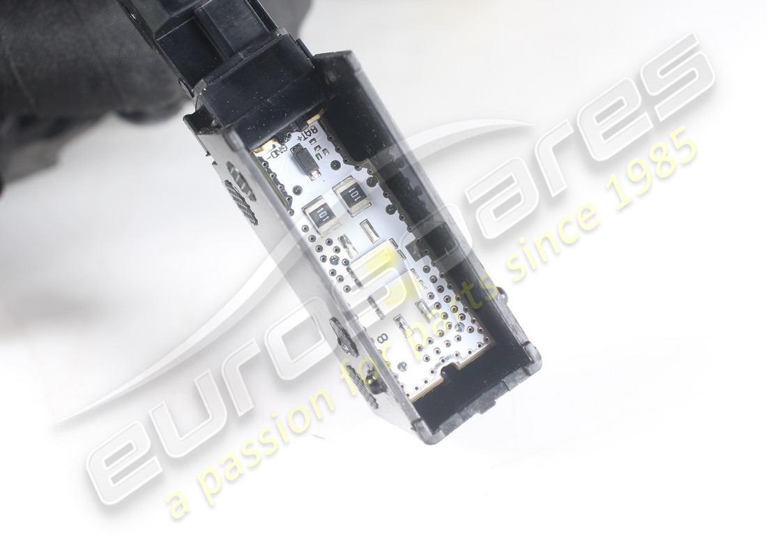 CABLEADO DE PUERTA DE PASAJERO USADO FERRARI. NÚMERO DE PIEZA 338616 (3) cableado de puerta de pasajero usado ferrari. número de pieza 338616 (3)