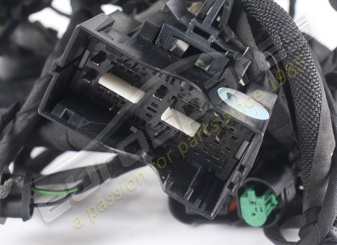 CABLEADO DE PUERTA DE PASAJERO USADO FERRARI. NÚMERO DE PIEZA 338616 (2) cableado de puerta de pasajero usado ferrari. número de pieza 338616 (2)