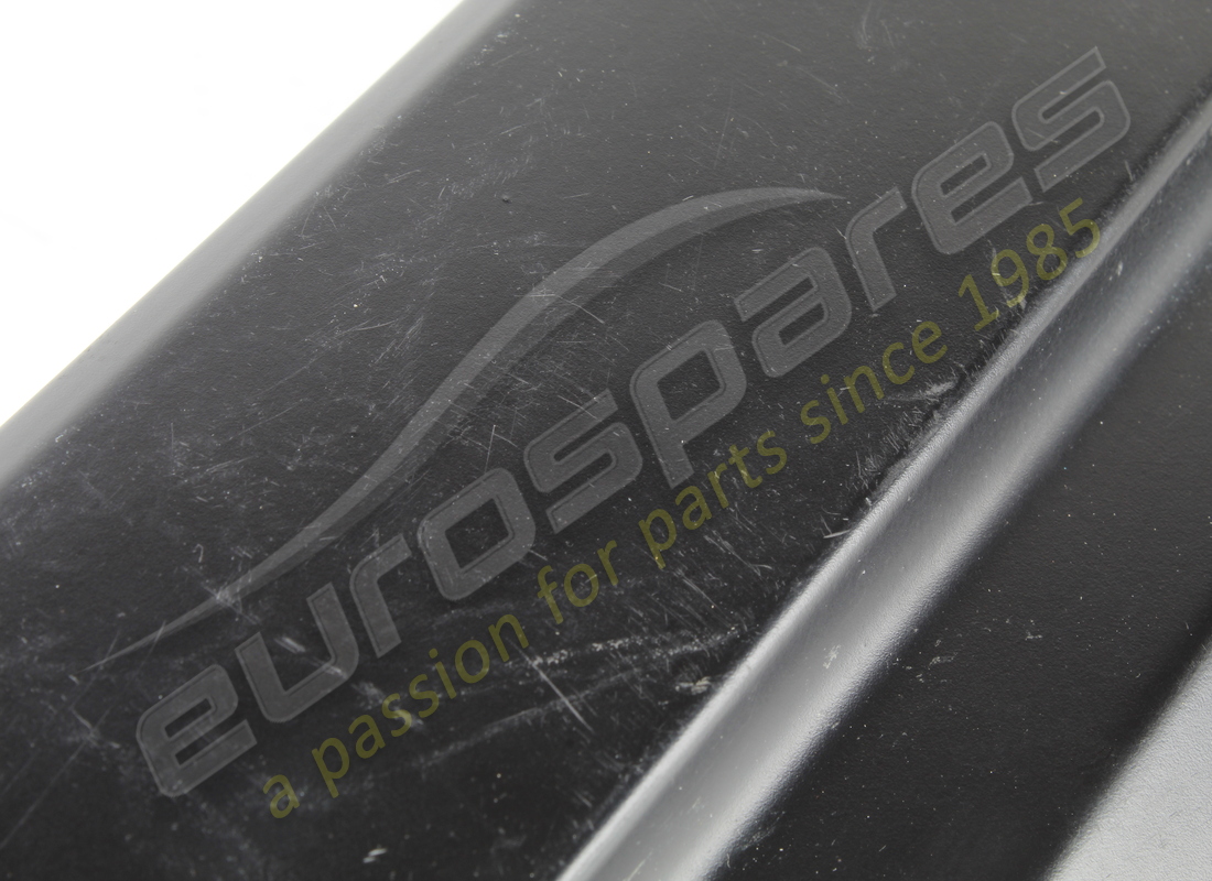 MOLDURA LAMBORGHINI USADA. NÚMERO DE PARTE 470853506A (2) moldura lamborghini usada. número de parte 470853506a (2)