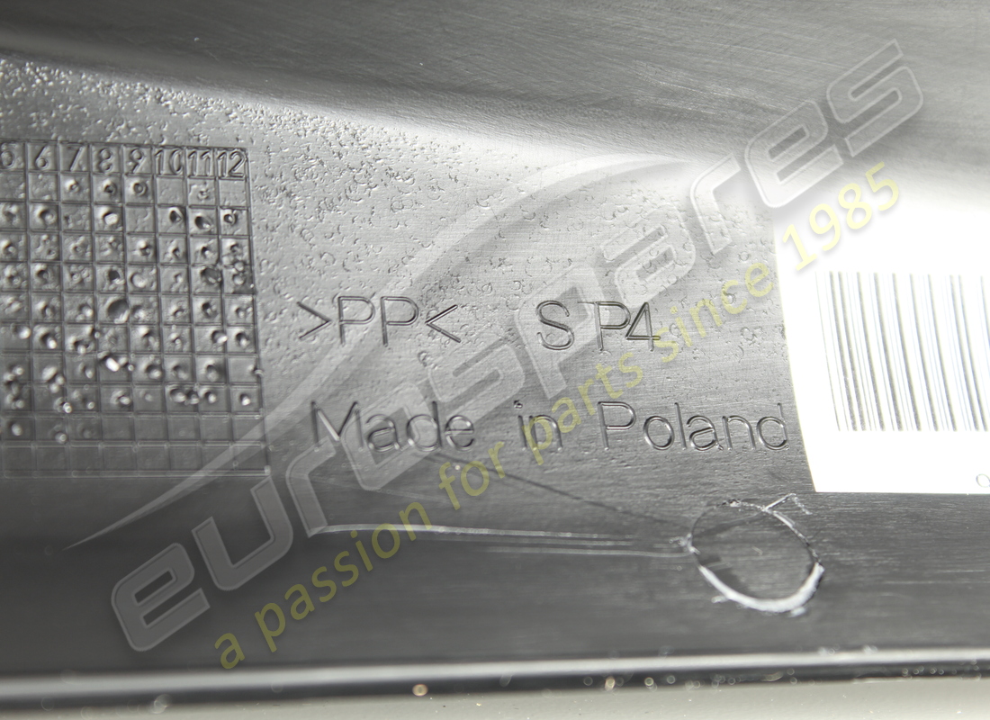 NUEVO MOLDURA LATERAL NEGRA PORSCHE. NÚMERO DE PIEZA 992863425B1E0(4) nuevo moldura lateral negra porsche. número de pieza 992863425b1e0(4)