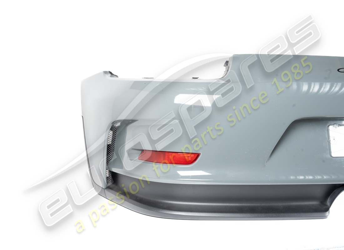 funda de parachoques porsche usada. número de parte 99150529195 (2)