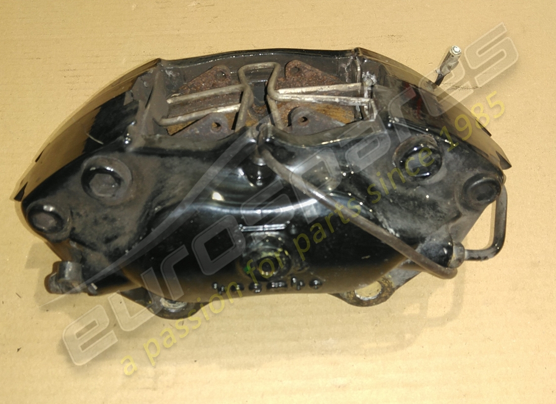 pinza de freno delantero derecha ferrari brembo usada. número de parte 169825 (2)