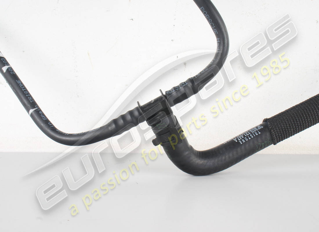 nueva porsche línea de respiradero. número de parte 95b121447a (3)