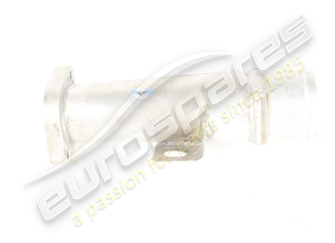 SALIDA BRIDA DEL COMPRESOR RH FERRARI USADO. NÚMERO DE PARTE 813619 (3) salida brida del compresor rh ferrari usado. número de parte 813619 (3)