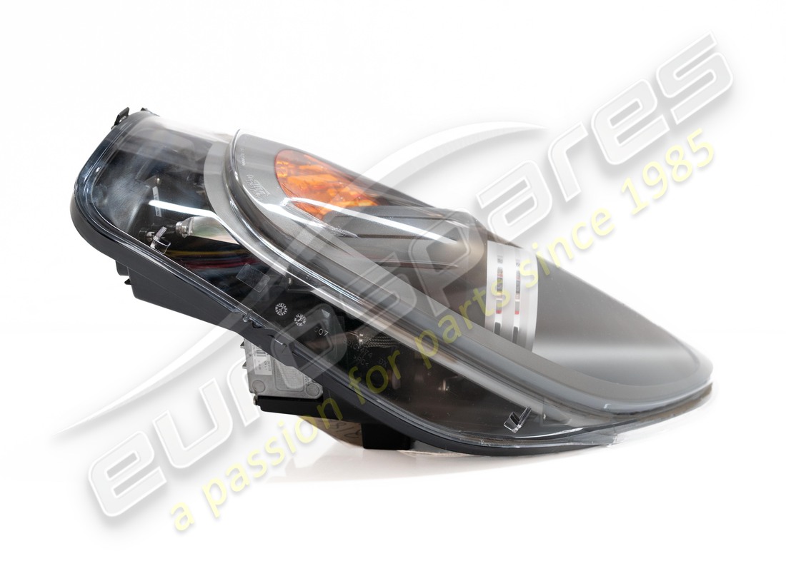 damaged ferrari rh headlight low/high bea. part number 218665 (5)