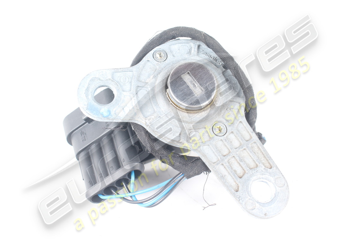 SOPORTE DE PESTILLO Ferrari USADO. NÚMERO DE PARTE 89180800 (1)