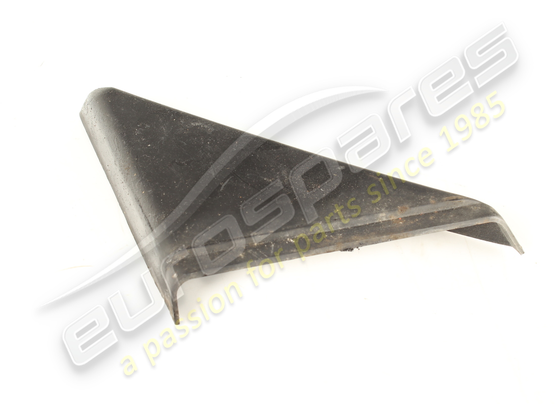 moldura interior triángulo izquierda usada ferrari. número de pieza 64586400 (2)