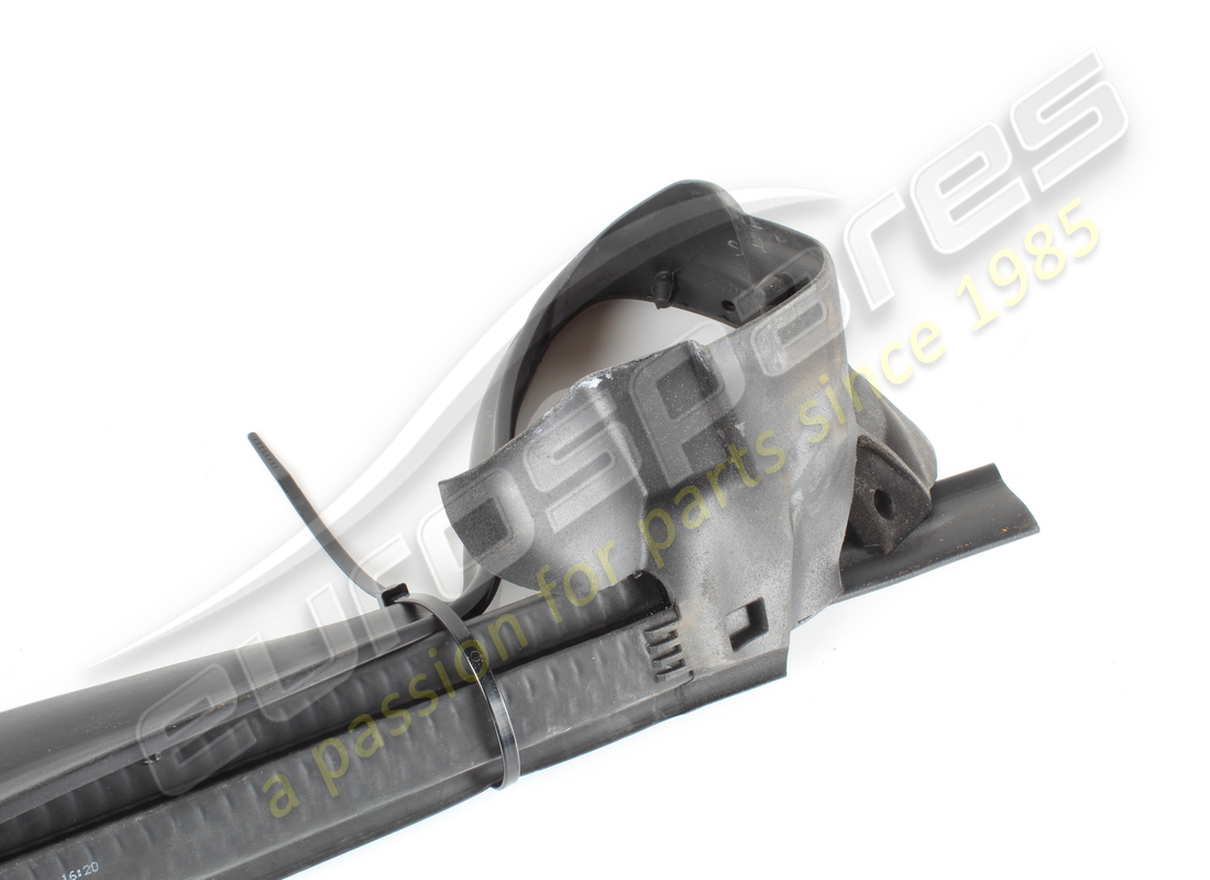 usado ferrari sello de línea de cinturón interior izquierdo. número de pieza 85219300 (2)