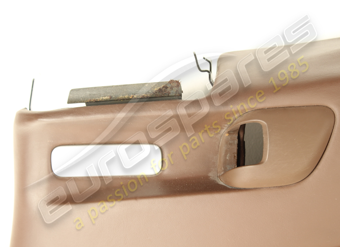 panel lateral trasero derecho usado ferrari. número de pieza 836459.. (4)