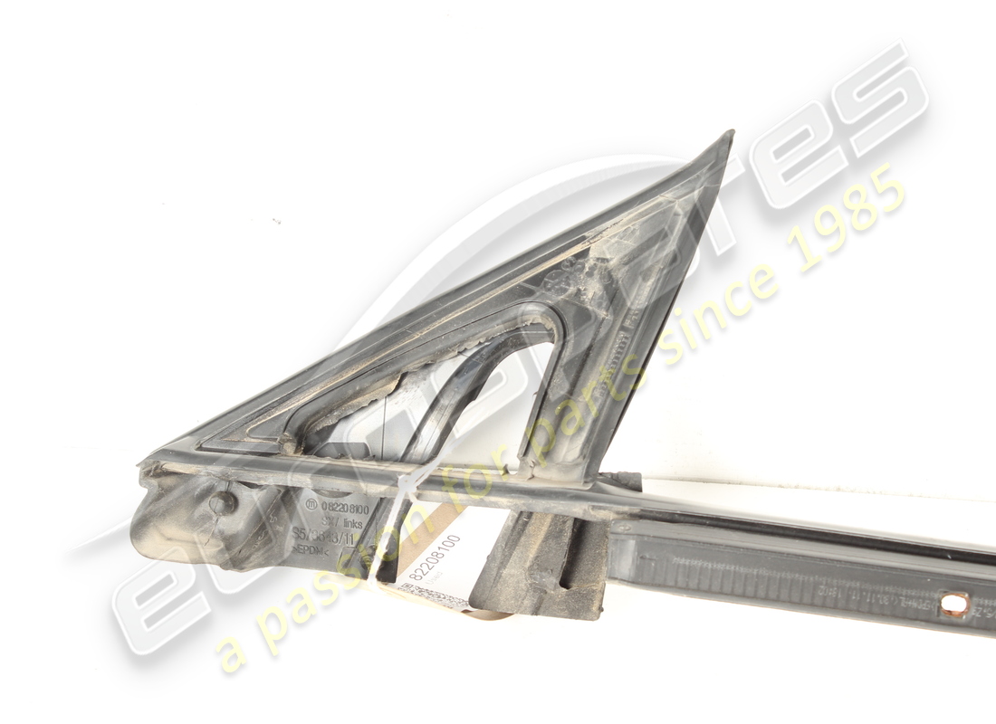 USED FERRARI LH EXTERIOR WINDOW SCRAPER SEAL . PART NUMBER 82208100 (1)