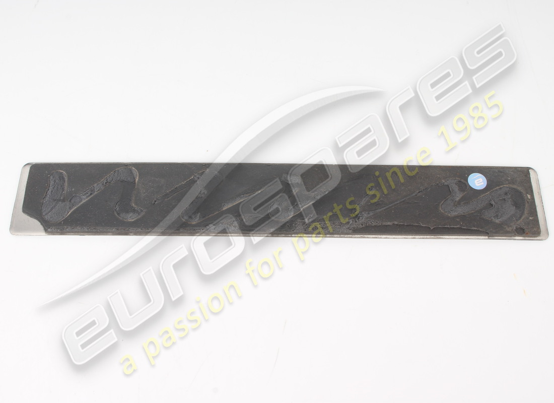 USADO LAMBORGHINI PLACA DE ESTRIBO INOX. NÚMERO DE PIEZA 400853373C (2) usado lamborghini placa de estribo inox. número de pieza 400853373c (2)