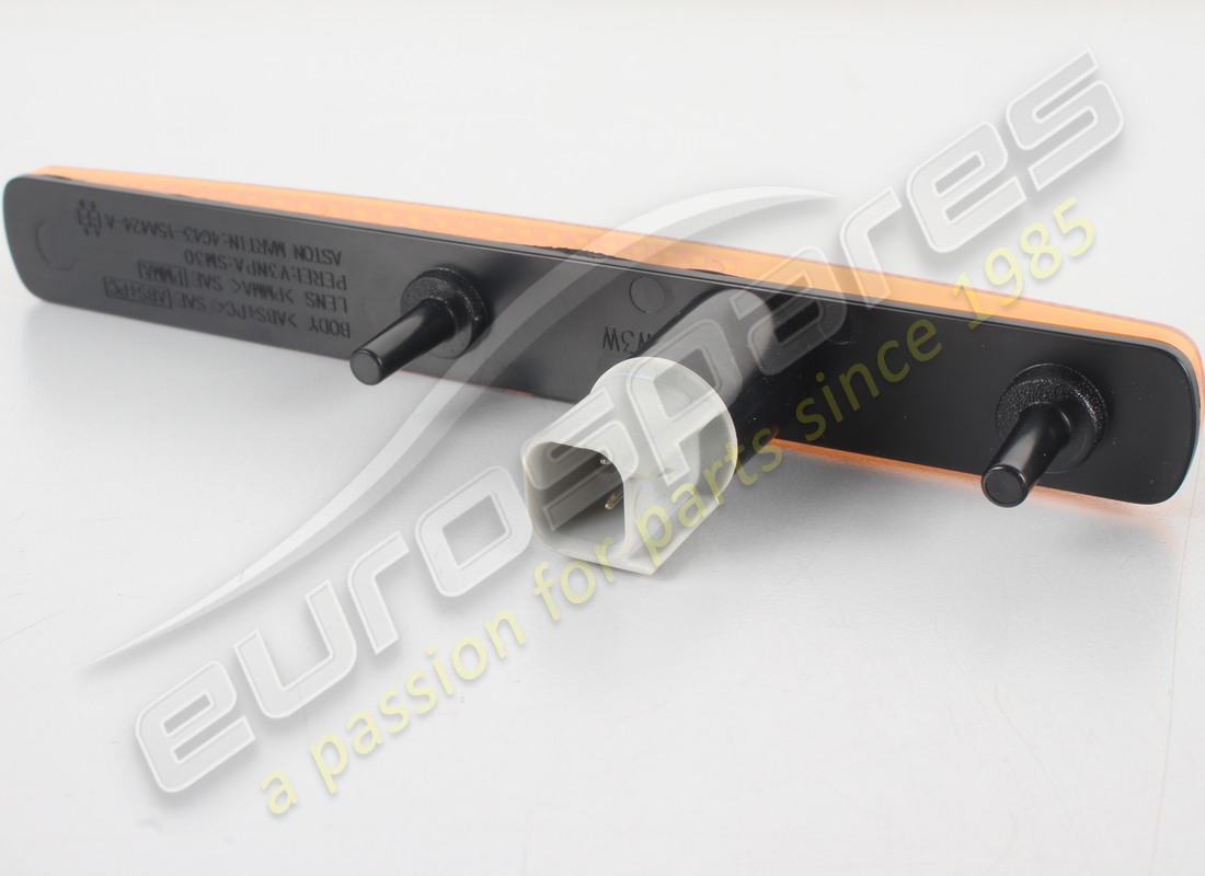 nuevo aston martin marcador lateral, delantero, federal. número de pieza 4g4315a424aa (3)