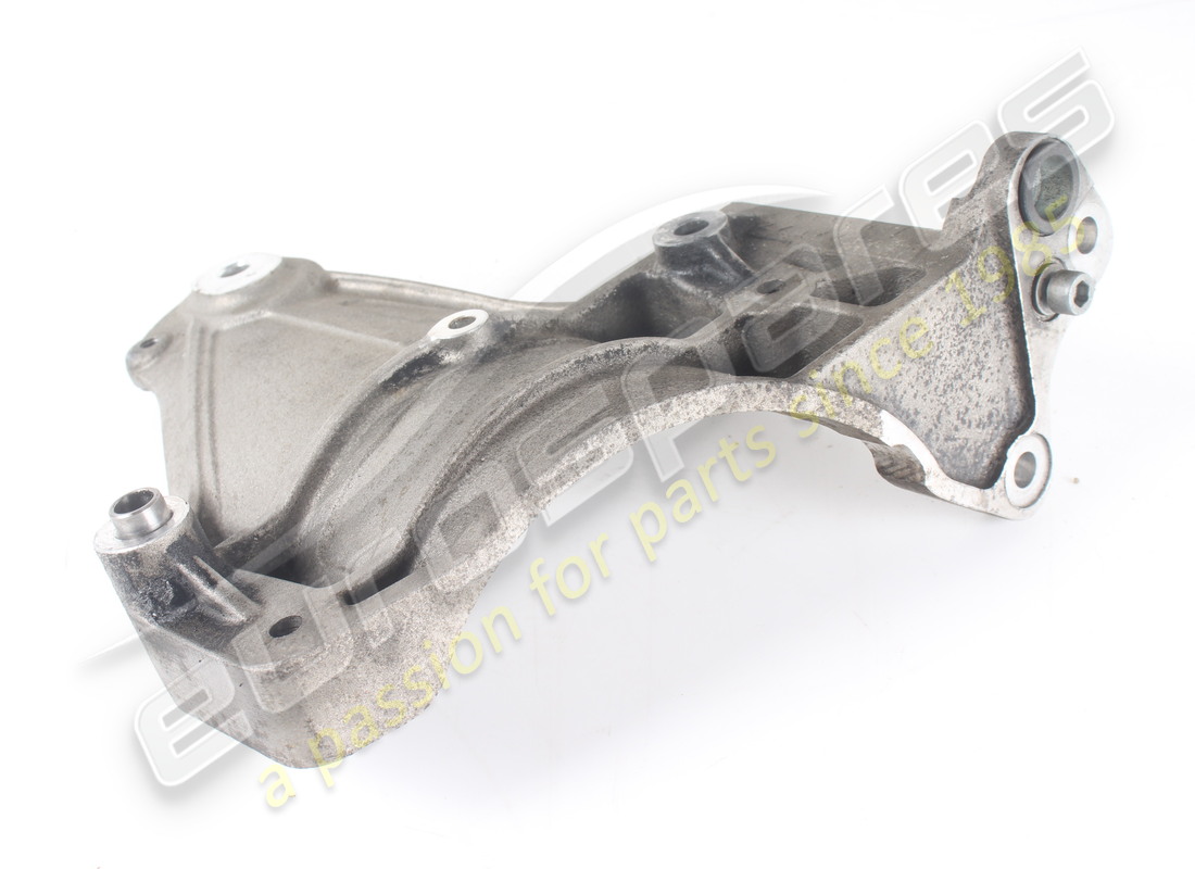 soporte ferrari usado. número de parte 325656 (2)