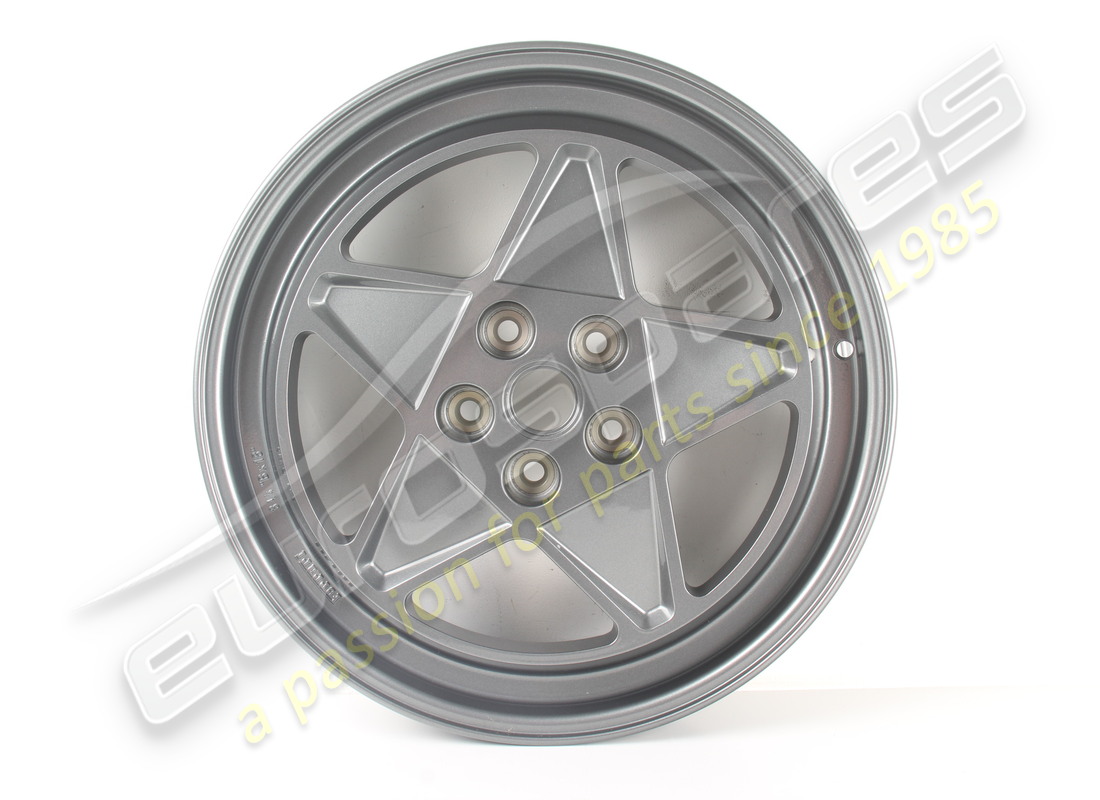 NUEVA RUEDA DE REPUESTO Ferrari. NÚMERO DE PIEZA 147257 (1)