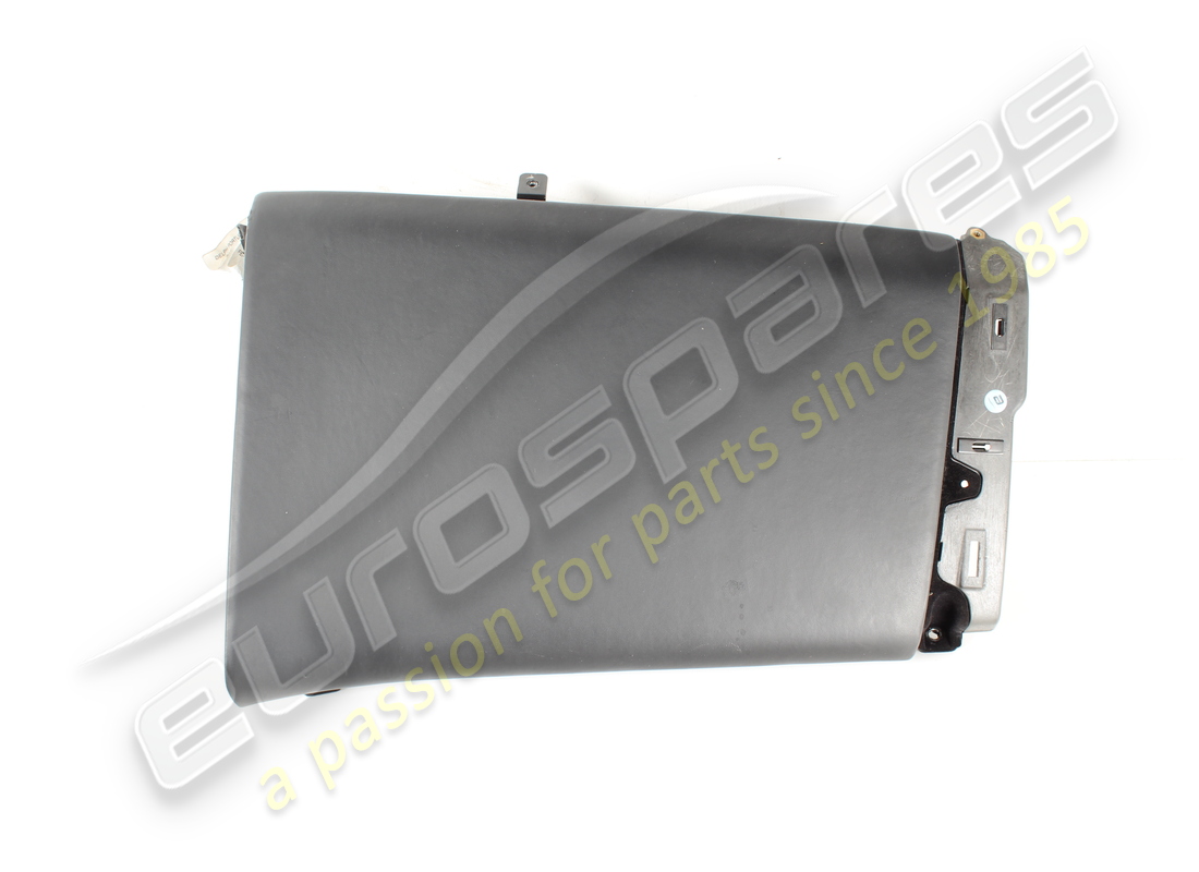 USADO Ferrari CUBBY . NÚMERO DE PARTE 84151300 (1)