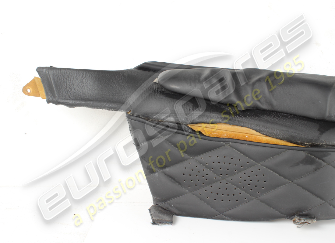 cubierta de correa izquierda dañada ferrari en negro vm8500. número de pieza 64584100 (2)