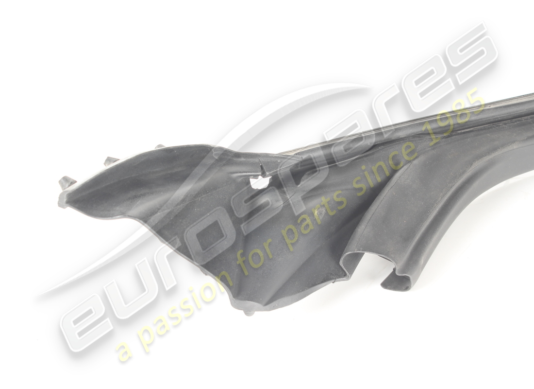 sello perimetral y relleno de puerta izquierda usado ferrari. número de pieza 84593400 (2)