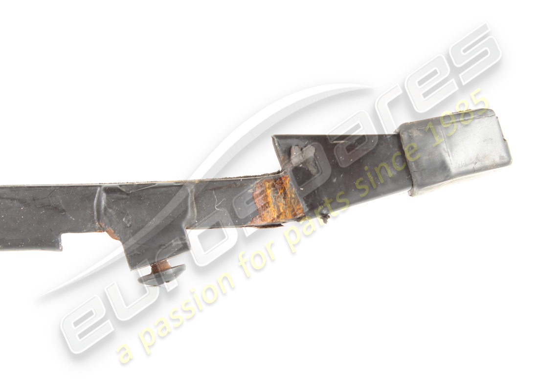 USADO FERRARI CANAL DE VIDRIO DE PUERTA TRASERA DERECHA GTS. NÚMERO DE PIEZA 60292208 (5) usado ferrari canal de vidrio de puerta trasera derecha gts. número de pieza 60292208 (5)