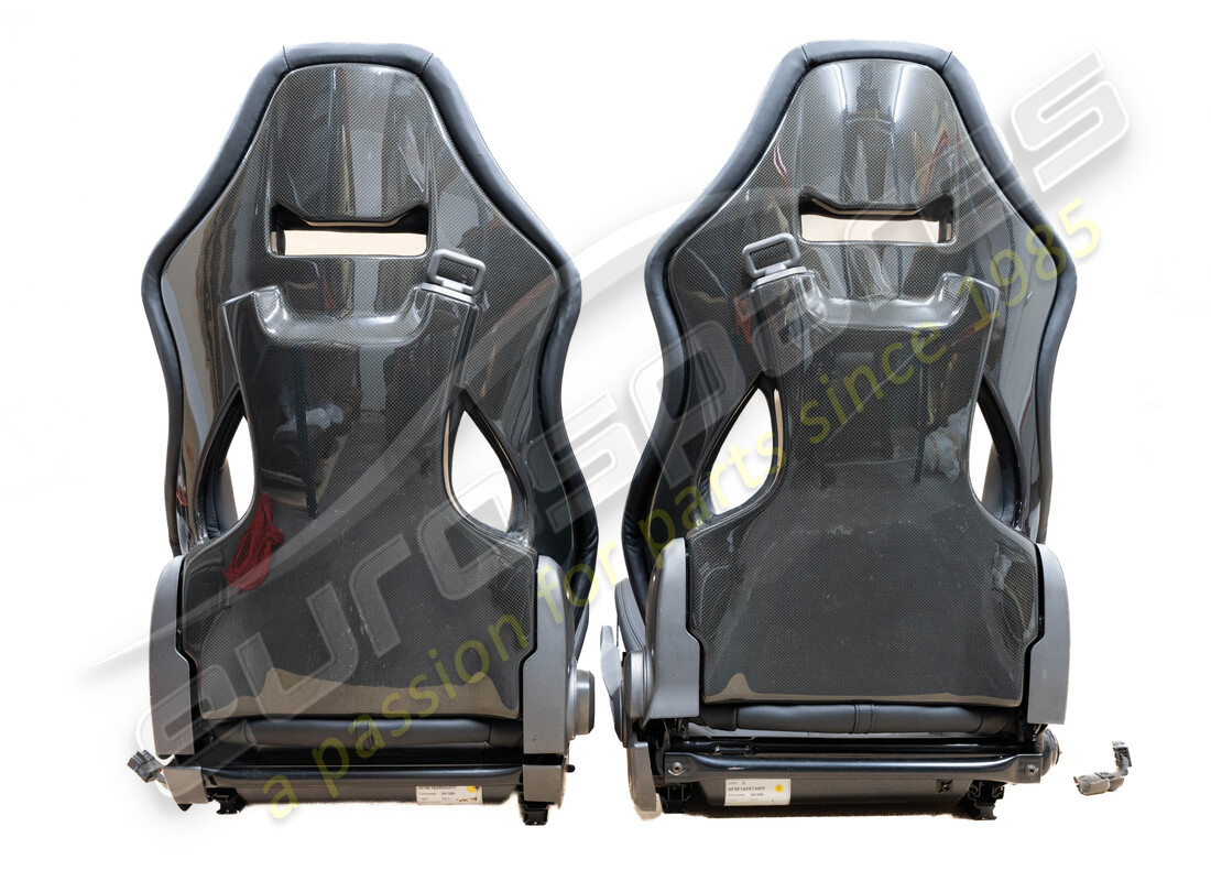 reacondicionado ferrari 488 lhd carbono seats. número de parte eap1404981 (3)