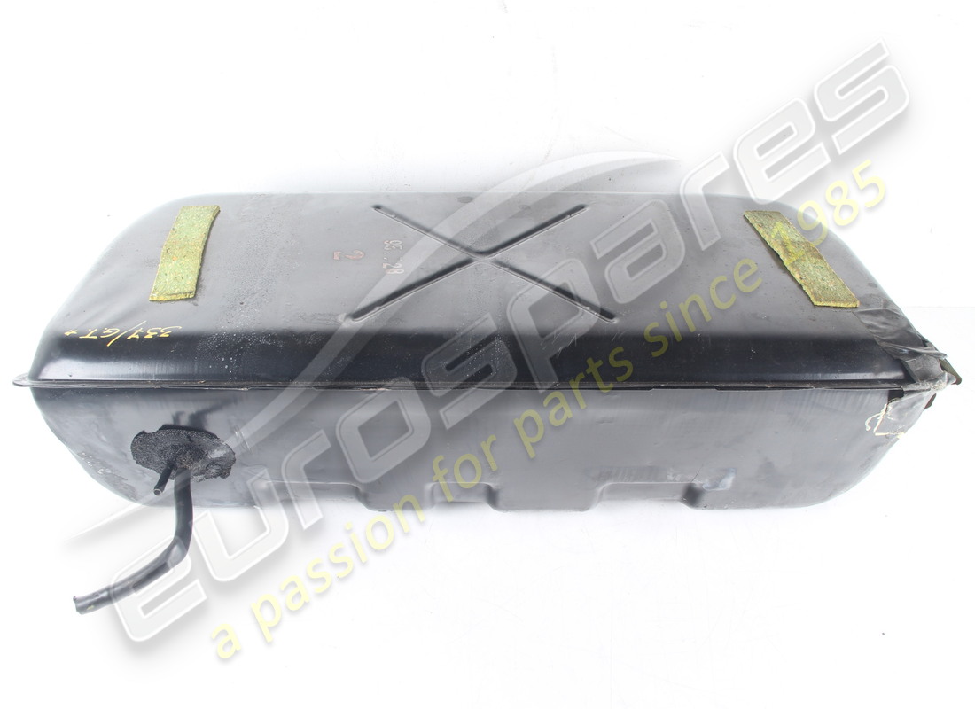 tanque de combustible maserati usado. número de parte 379230006 (2)