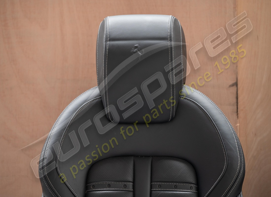 usado ferrari juego de asientos completo. número de pieza eap1558688 (2)