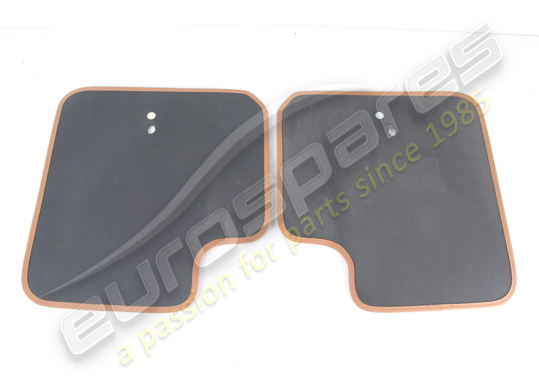 usado ferrari kit de alfombrilla trasera desmontable. número de pieza 814667 (2)