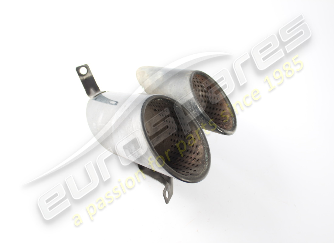 EMBELLECEDOR Lamborghini USADO, TUBO DE COLA. NÚMERO DE PIEZA 4T0253697B (1)