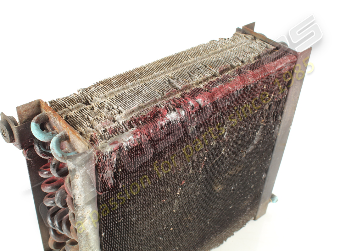 CONDENSADOR DE AIRE ACONDICIONADO USADO FERRARI. NÚMERO DE PIEZA 60649100 (5) condensador de aire acondicionado usado ferrari. número de pieza 60649100 (5)