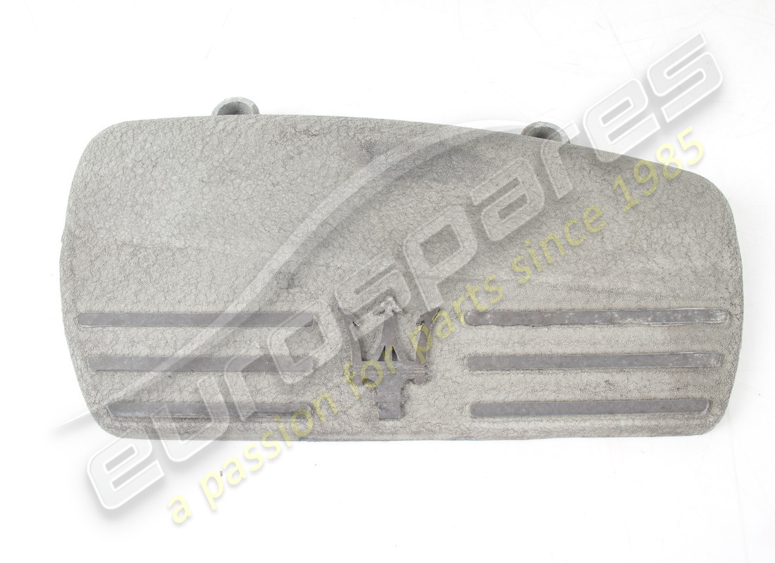 CUBIERTA DEL CUERPO DEL ACELERADOR USADA Maserati. NÚMERO DE PIEZA 585063500 (1)