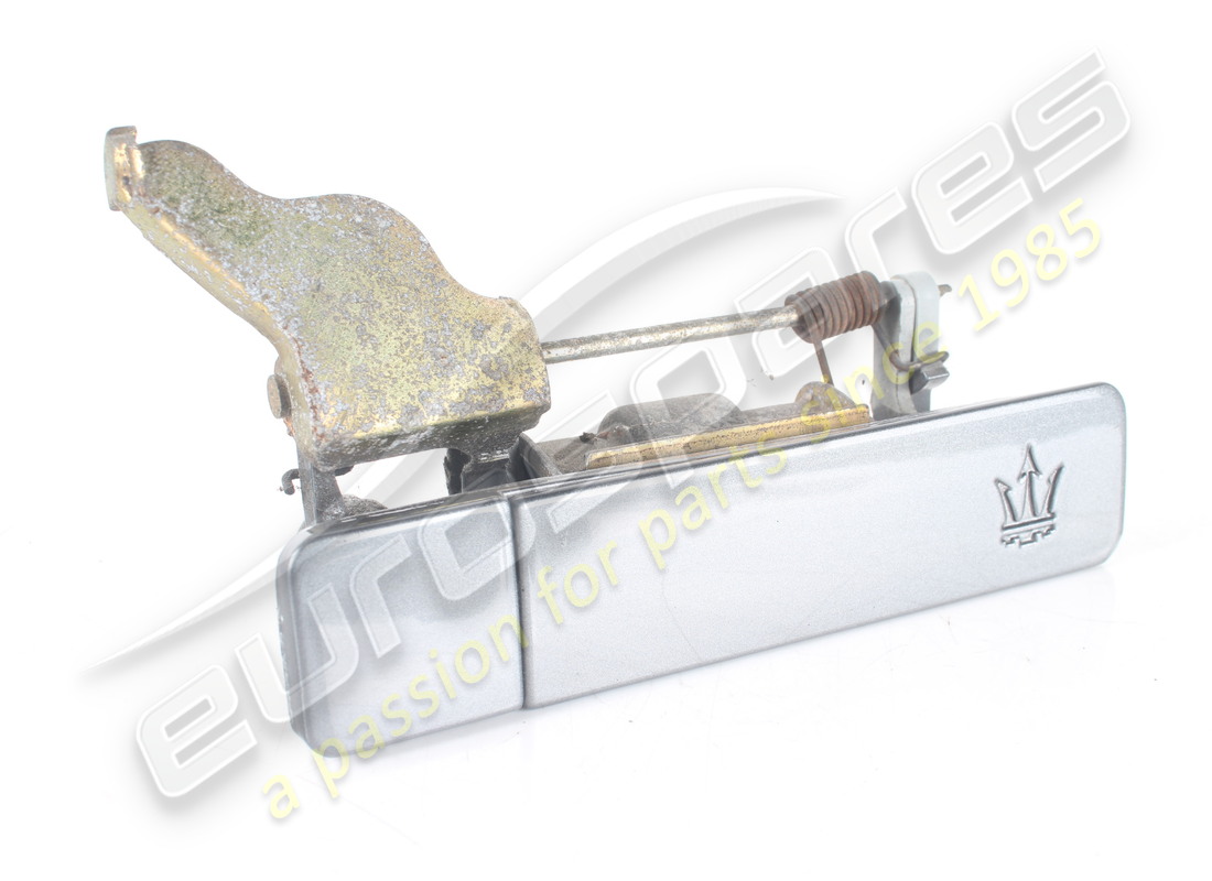USADO Maserati CATÁLOGO TRASERO DERECHO MANGO EXTERNO. NÚMERO DE PIEZA 374500072 (1)