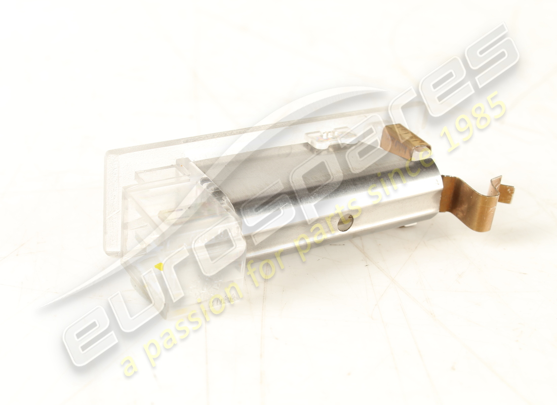 LÁMPARA DEBAJO DE LA PUERTA MASERATI USADA. NÚMERO DE PARTE 60608165 (3) lámpara debajo de la puerta maserati usada. número de parte 60608165 (3)