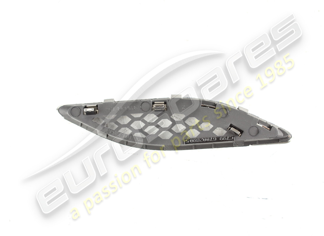 nuevo difusor de aire derecho maserati. número de pieza 670137053 (2)