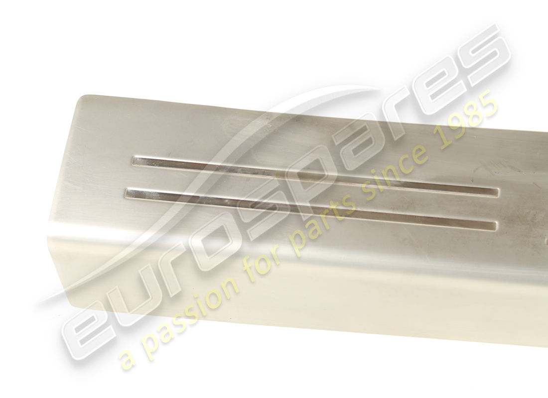 placa de racor izquierda ferrari usada. número de parte 88825600 (2)