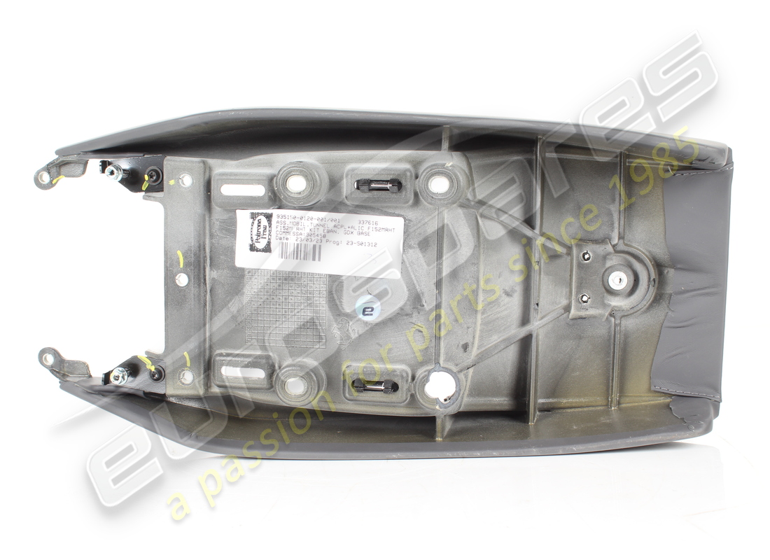 used ferrari complete front part. part number 855461 (3)