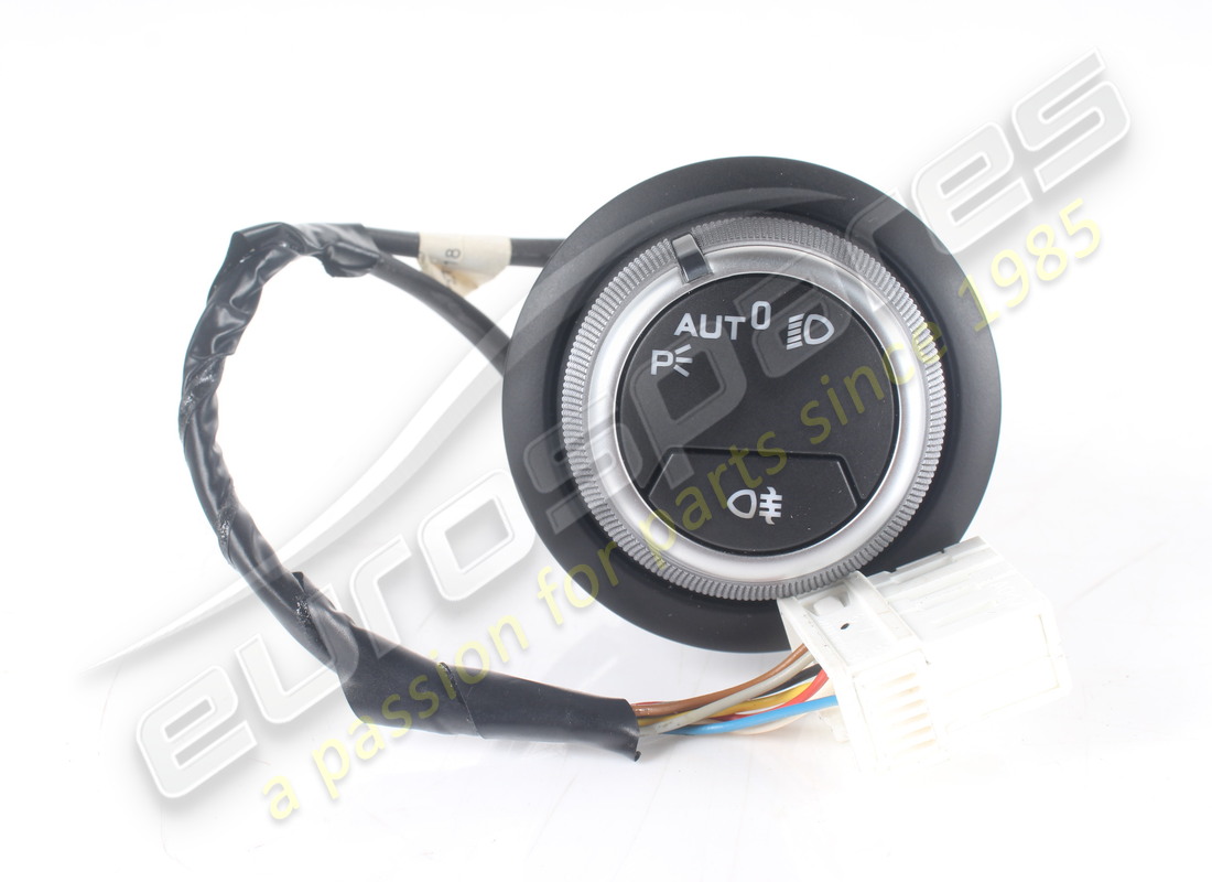 INTERRUPTOR DE LUCES Y ANTINIEBLA TRASERO Ferrari USADOS. NÚMERO DE PARTE 319553 (1)