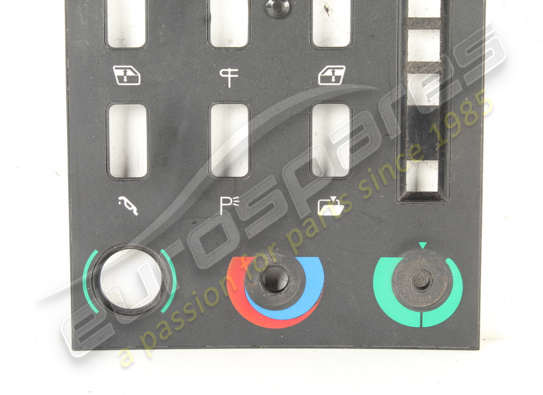 USADO FERRARI PLACA DELANTERA SUPERIOR RHD NÚMERO DE PIEZA 61122900 (3) usado ferrari placa delantera superior rhd número de pieza 61122900 (3)