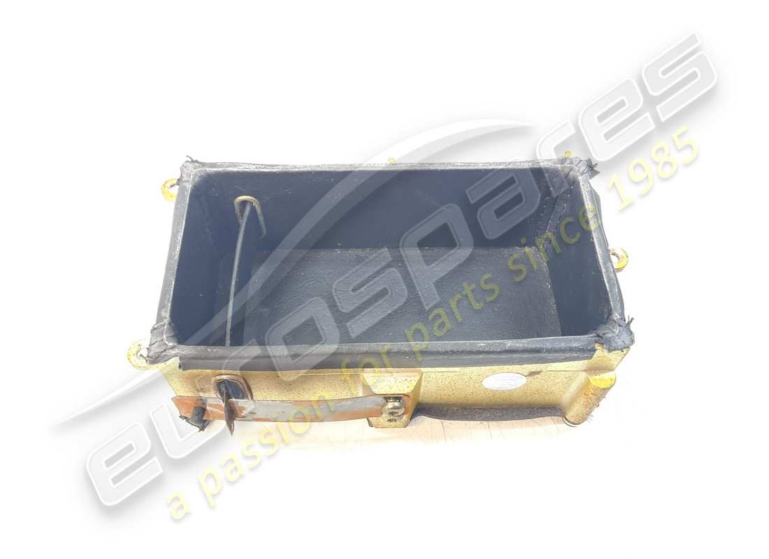 CONJUNTO DE CONTENEDOR Aston Martin USADO. NÚMERO DE PIEZA 4G43044J84AA (1)