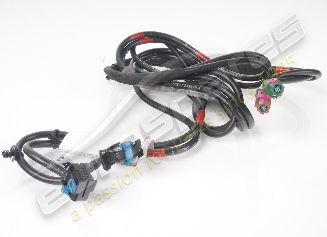 USADO Ferrari BRIGLIA USB NIT_CARPLAY. NÚMERO DE PIEZA 915262 (1)