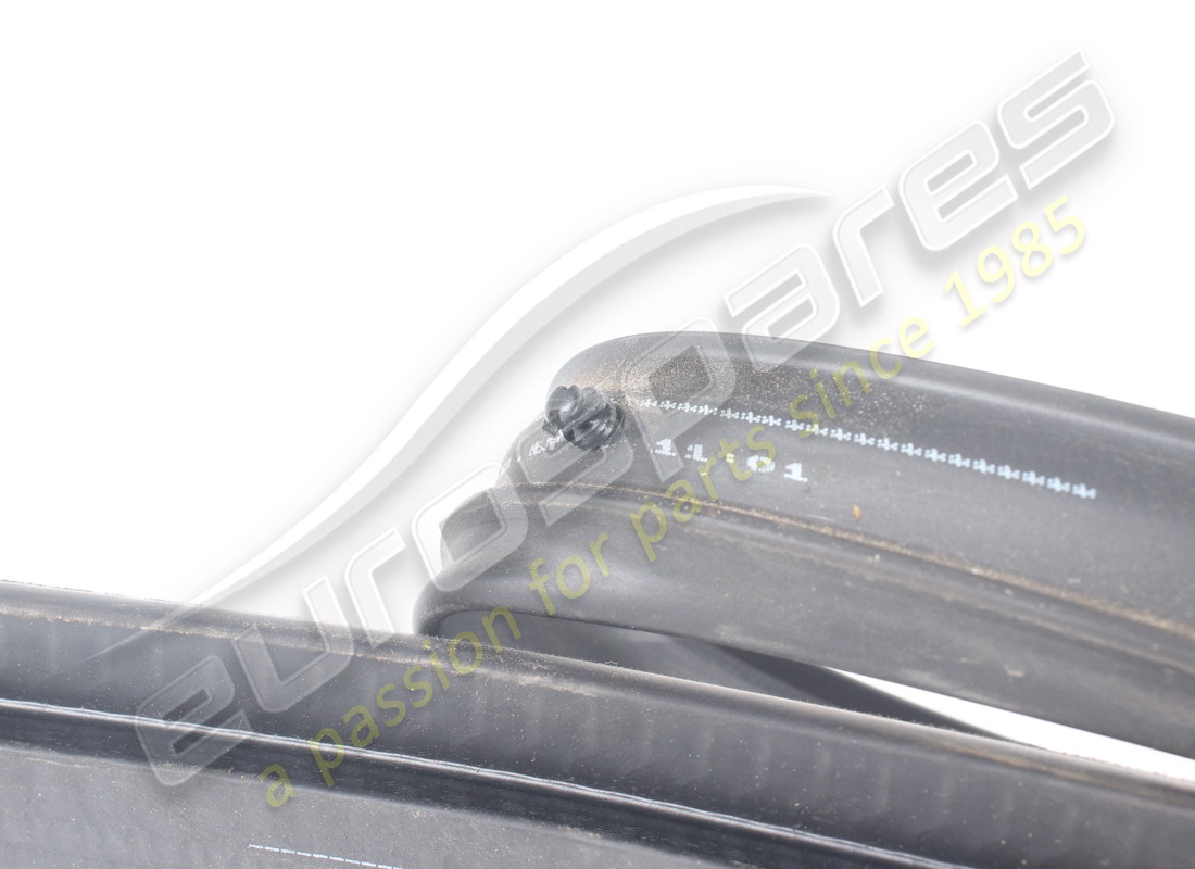 usado ferrari raspador de ventana interno izquierdo s. número de pieza 86871600 (3)