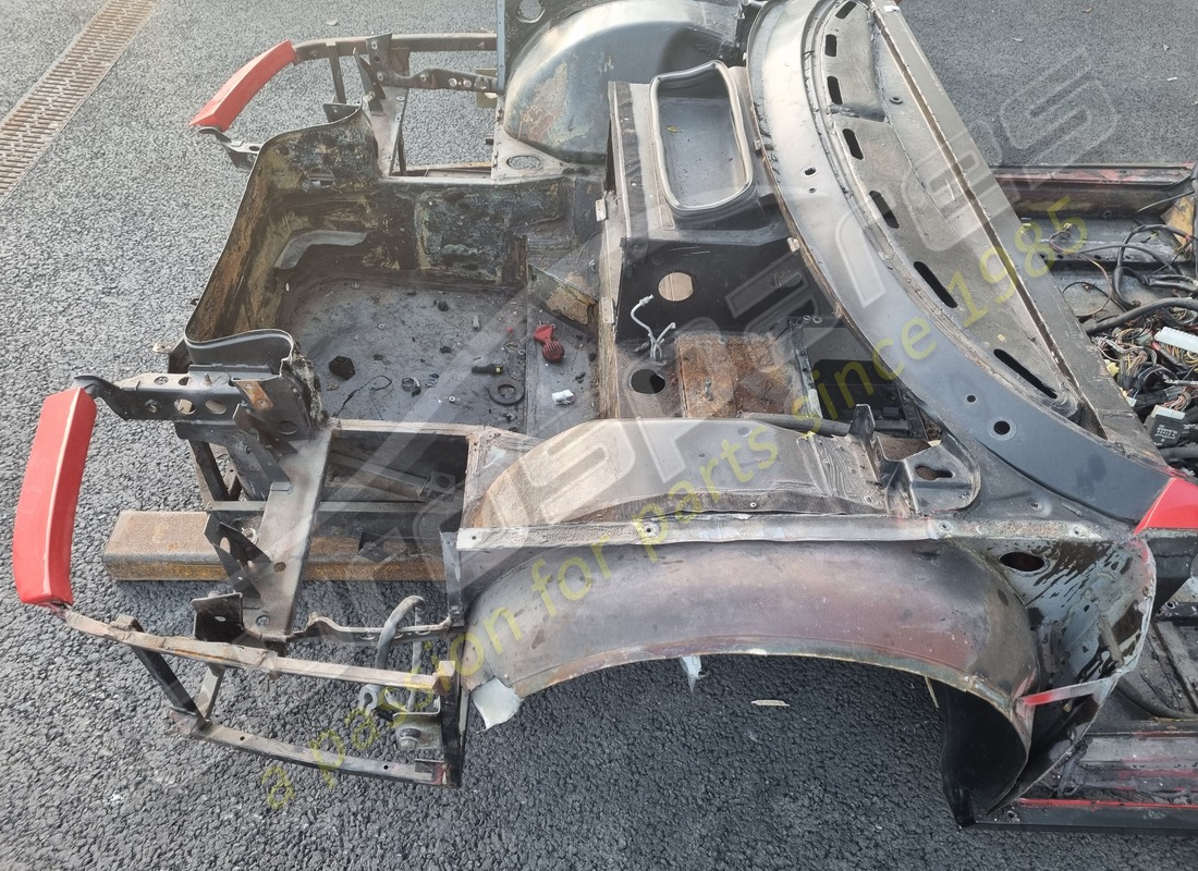 usado eurospares ferrari testarossa número de pieza lhd del chasis delantero completo eap1390093 (2)