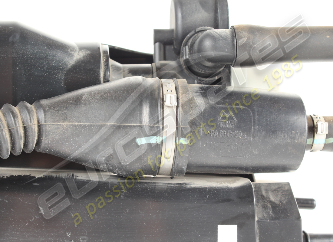 filtro de vapor de combustible usado ferrari. número de pieza 282523 (3)