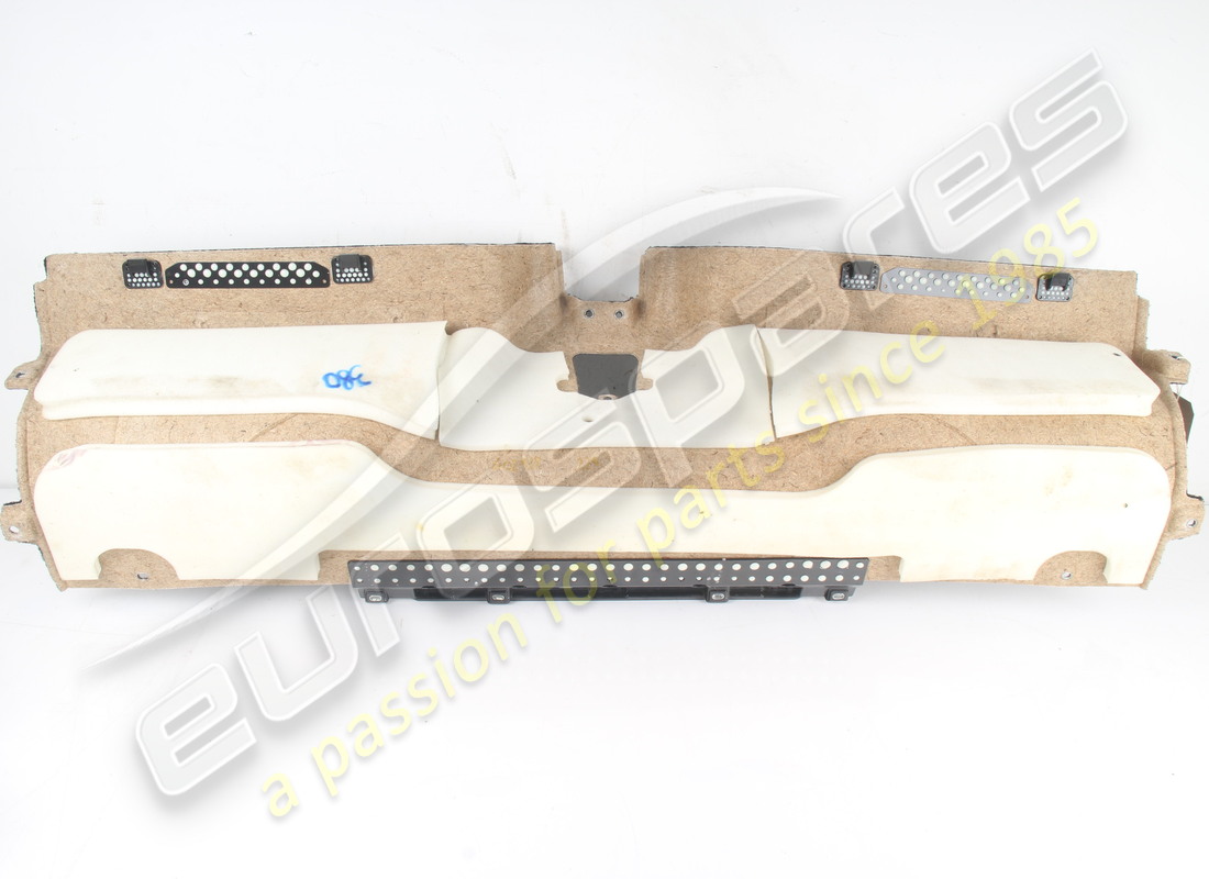 USADO FERRARI COMPLETO. MOLDURA VERTICAL DEL COMPARTIMIENTO TRASERO. NÚMERO DE PIEZA 812058 (2) usado ferrari completo. moldura vertical del compartimiento trasero. número de pieza 812058 (2)