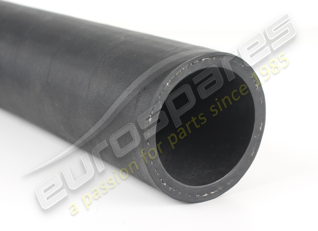 MANGUERA NUEVA ASTON MARTIN, DE LA PARTE INFERIOR DEL RADIADOR A LA TUBERÍA DE DERIVACIÓN. NÚMERO DE PIEZA 1R12320016AE (2) manguera nueva aston martin, de la parte inferior del radiador a la tubería de derivación. número de pieza 1r12320016ae (2)